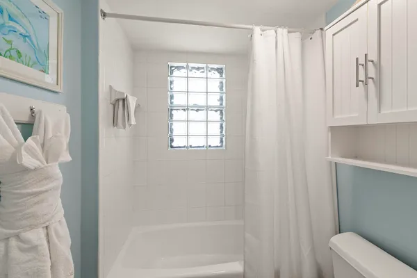 $465,000 | 1085 Bald Eagle Drive, Unit 406, Marco Island, FL 34145