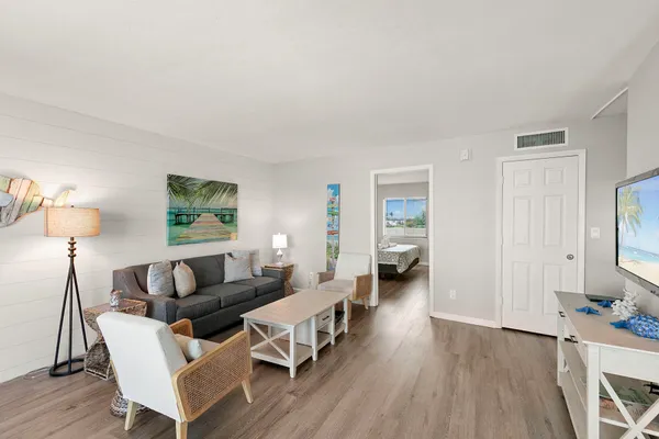 $465,000 | 1085 Bald Eagle Drive, Unit 406, Marco Island, FL 34145