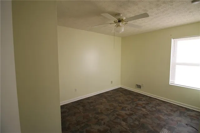 $2,500 | 5292 Bells Ferry Road, Woodstock, GA 30189