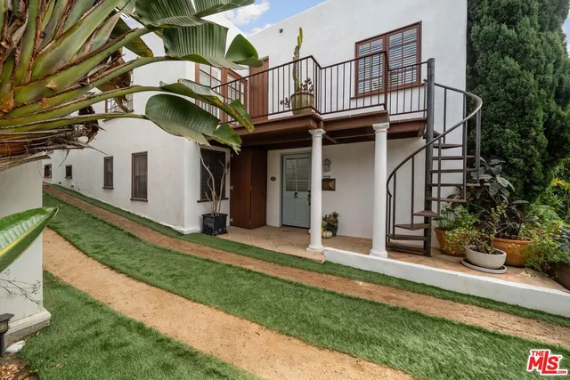 $5,500,000 | 2116 3rd Street, Santa Monica, CA 90405