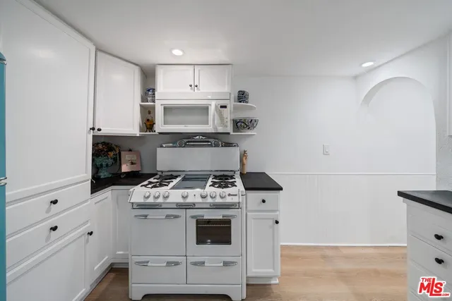 $5,500,000 | 2116 3rd Street, Santa Monica, CA 90405