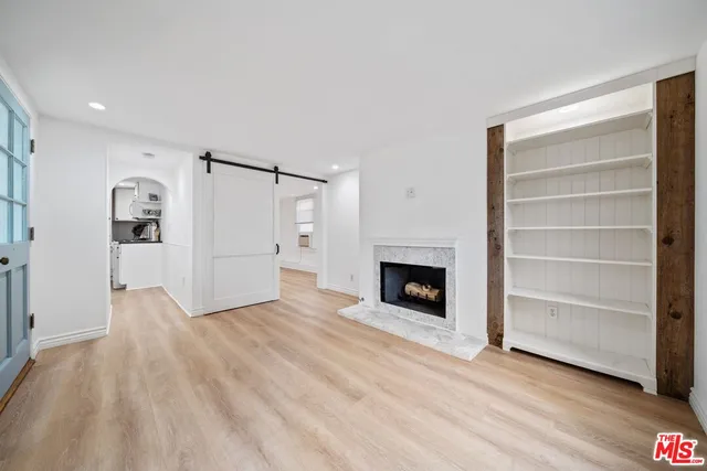 $5,500,000 | 2116 3rd Street, Santa Monica, CA 90405