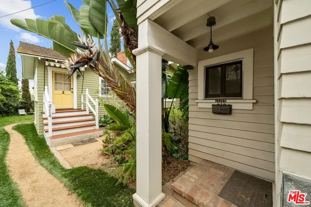 $5,500,000 | 2116 3rd Street, Santa Monica, CA 90405