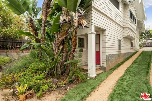 $5,500,000 | 2116 3rd Street, Santa Monica, CA 90405