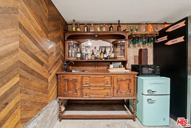 $5,500,000 | 2116 3rd Street, Santa Monica, CA 90405