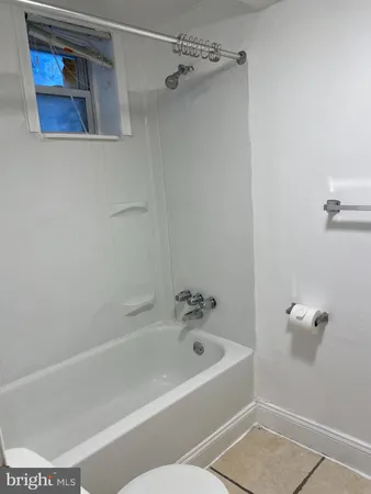 $1,250 | 1012 South 12th Street, Unit 3, Philadelphia, PA 19147