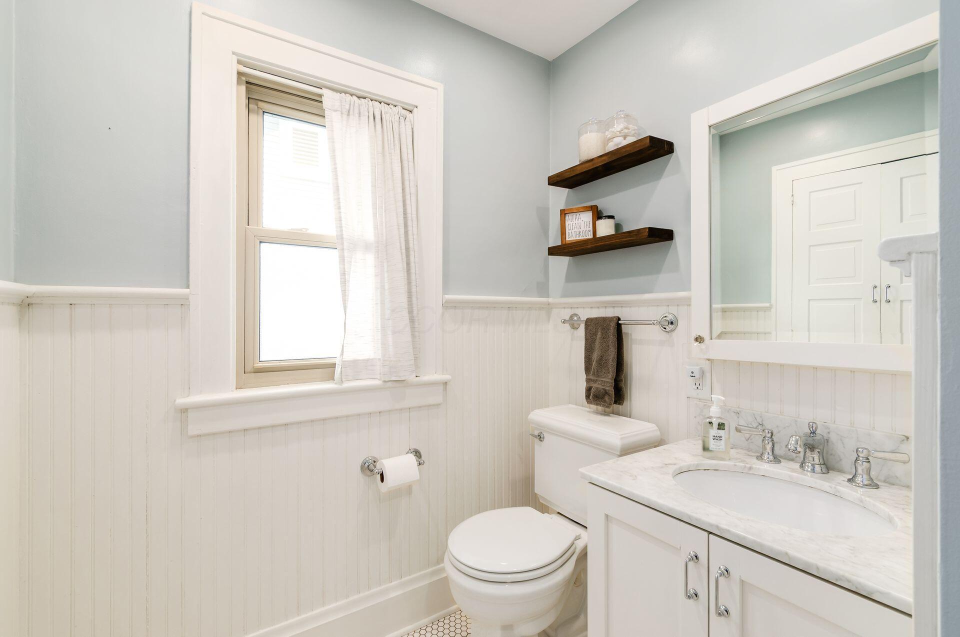 138 East Kelso Road Columbus, OH 43202 - Photo 27 of 59 031_eb7498f_K 138 E Kelso 038