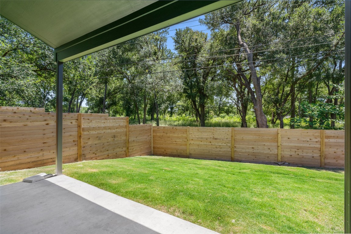 5109 Stone Gate Drive, Unit 2 Austin, TX 78721 - Photo 37 of 38 a view of outdoor space and yard