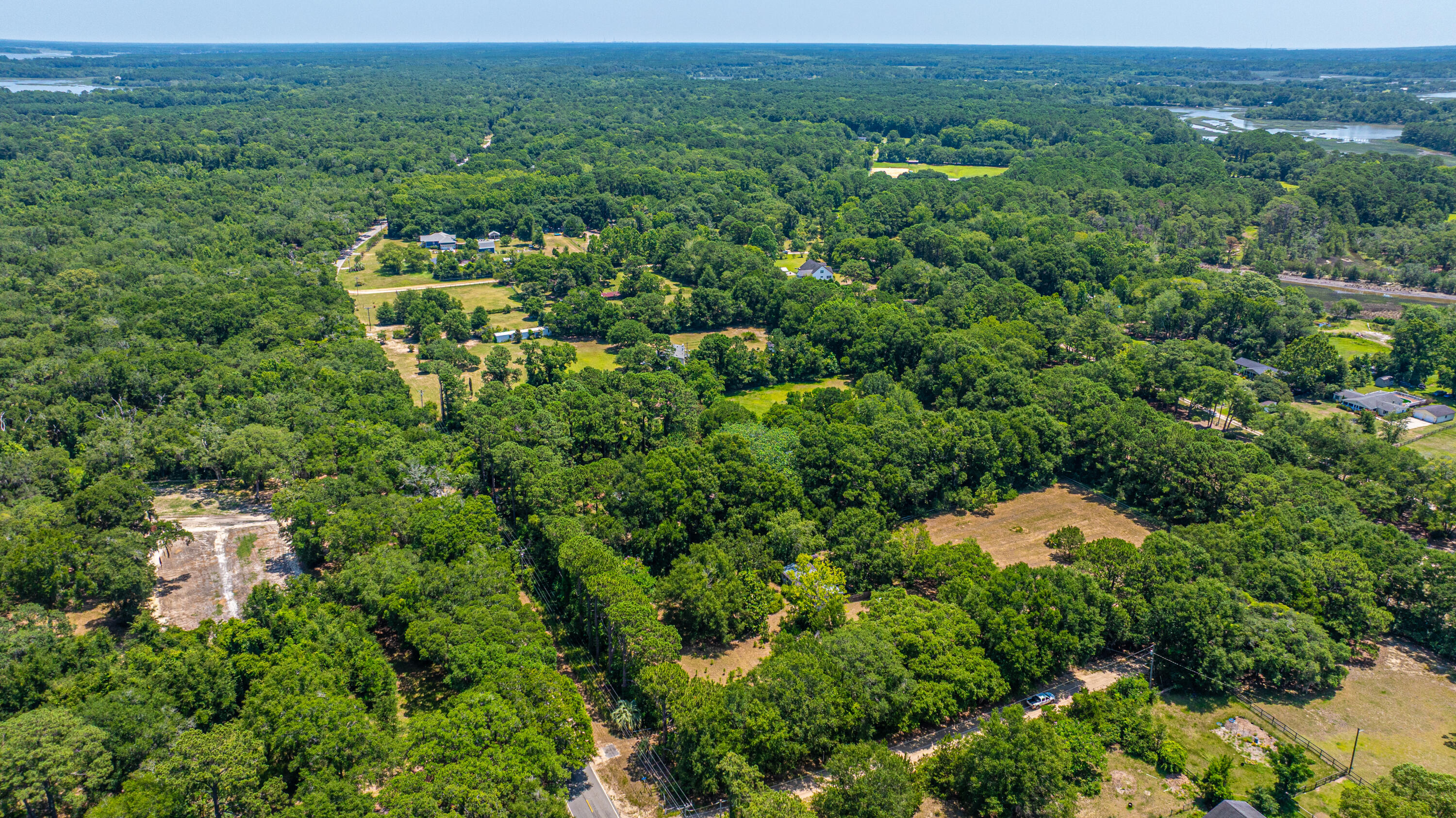 6589 Bears Bluff Road Wadmalaw Island, SC 29487 - Photo 22 of 49 6589BearsBluffRd038