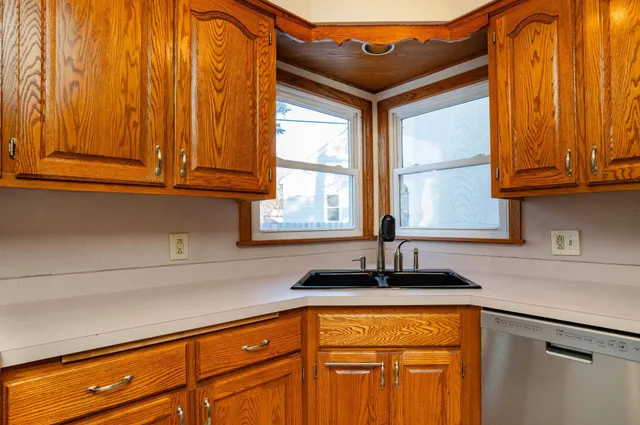 $309,900 | 155 Conver Street, West St. Paul, MN 55118