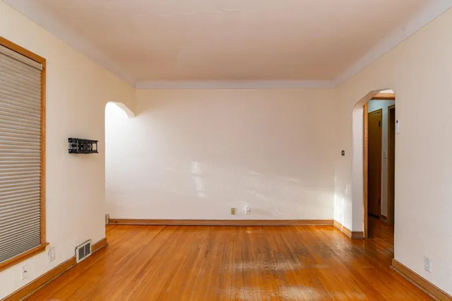 $309,900 | 155 Conver Street, West St. Paul, MN 55118