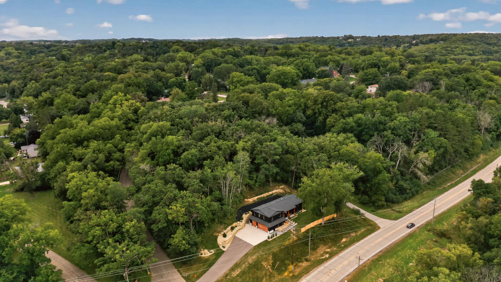 1810 Mayowood Road Southwest Rochester, MN 55902 - Photo 3 of 71 Gallery Image 3