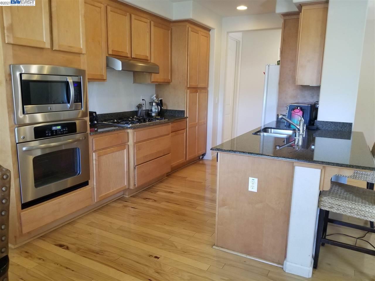 4642 Rimini Court Dublin, CA 94568 - Photo 4 of 7