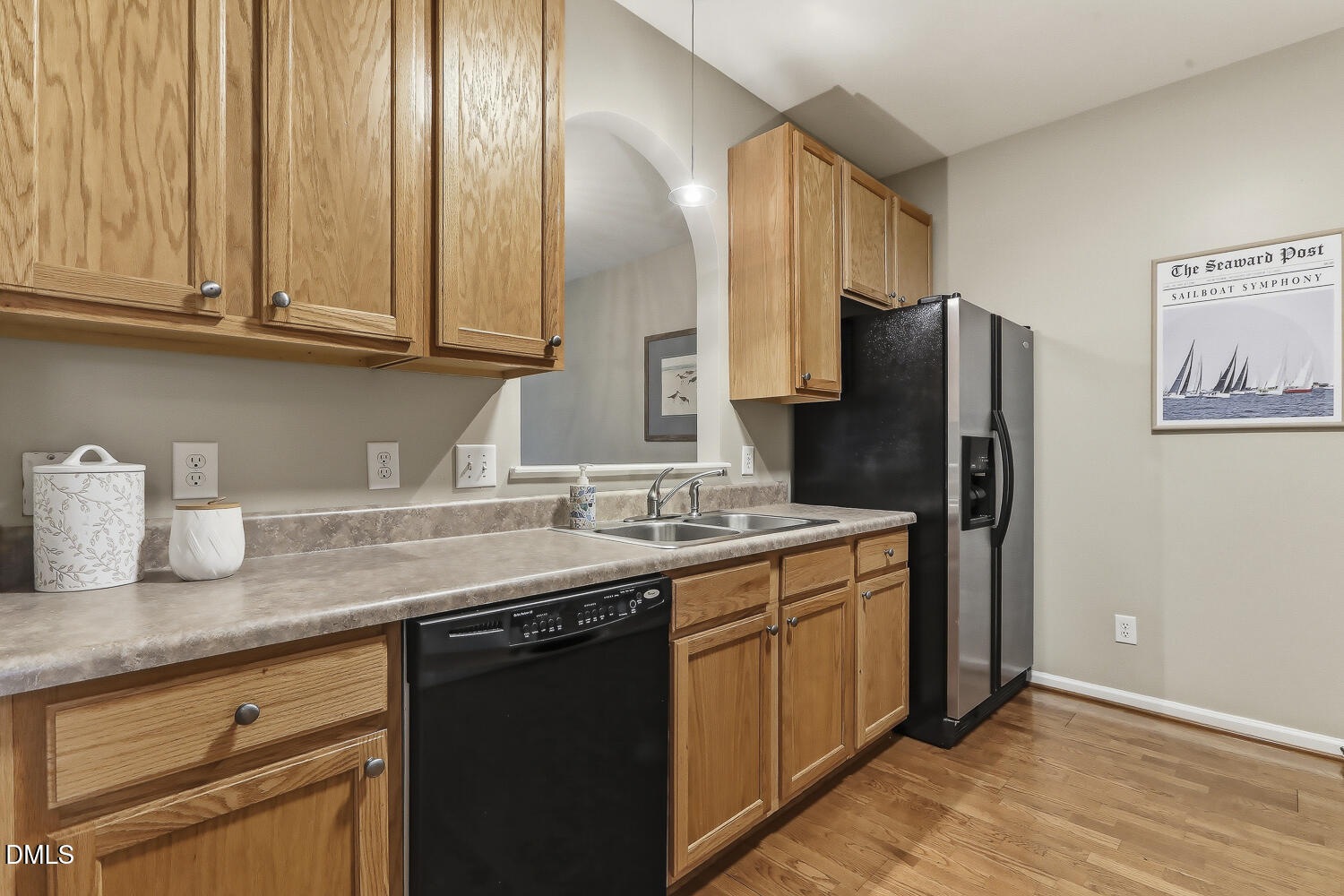 2506 Bryarton Village Way Raleigh, NC 27606 - Photo 4 of 36 008