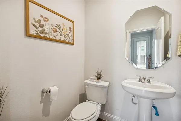 $400,000 | 6832 Henry Drive, North Richland Hills, TX 76180