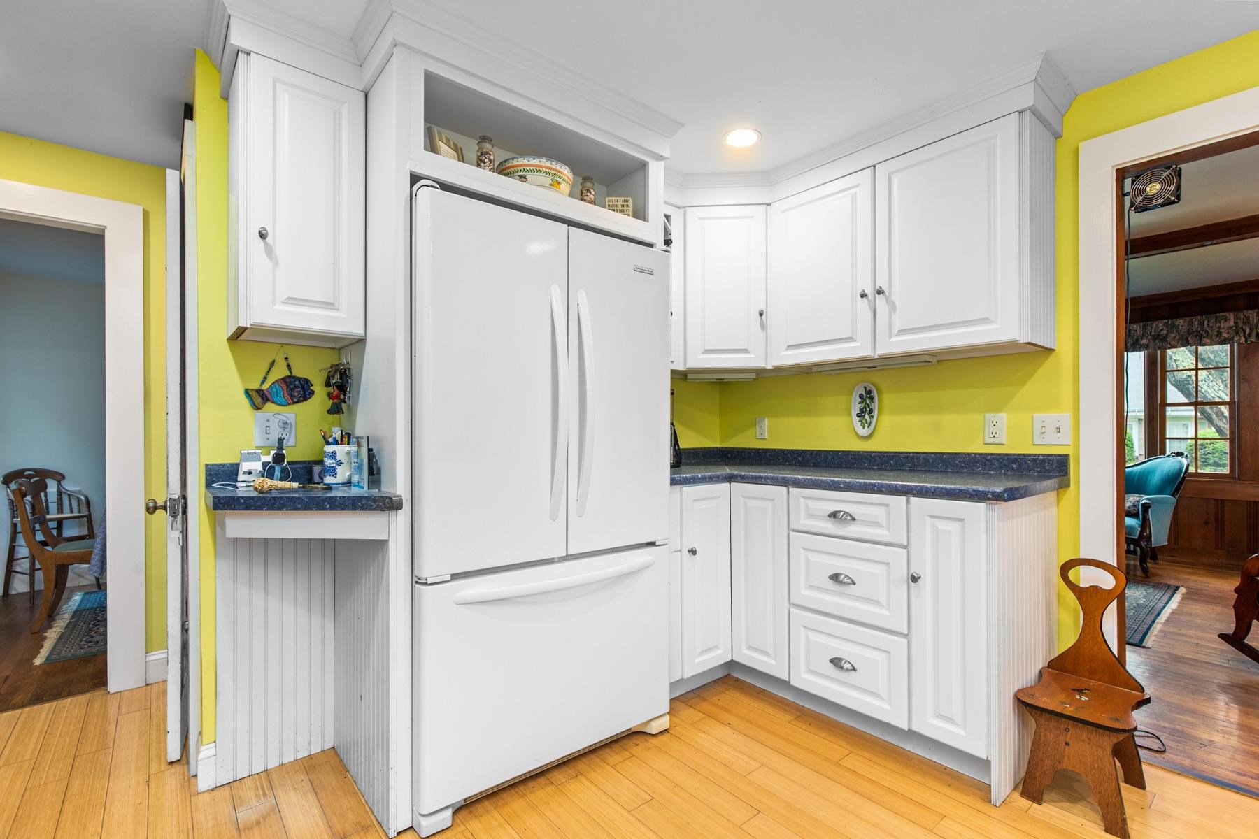 5 Colonial Road Kittery, ME 03904 - Photo 10 of 24