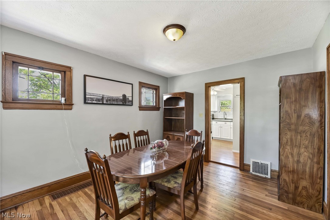 7636 York Road Parma, OH 44130 - Photo 16 of 47 Gallery Image 16