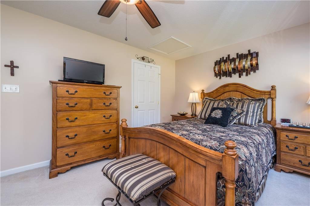 5534 Lantern Hill Extension Pittsburgh, PA 15236 - Photo 24 of 33 a bedroom with a bed and a tv