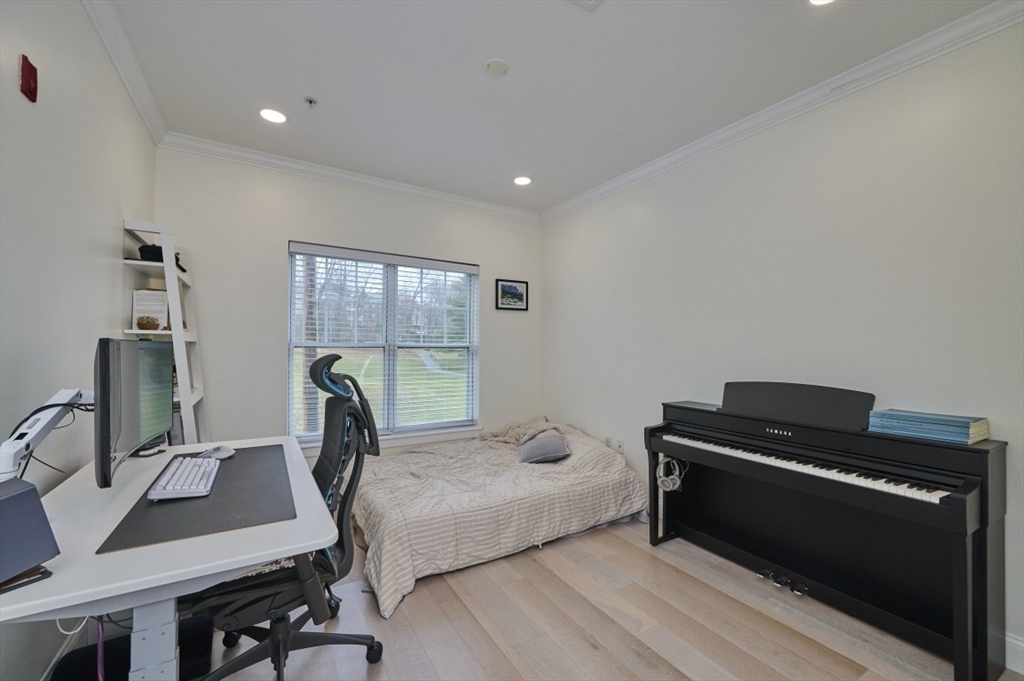 35 Commonwealth Avenue, Unit 103 Newton, MA 02467 - Photo 12 of 27