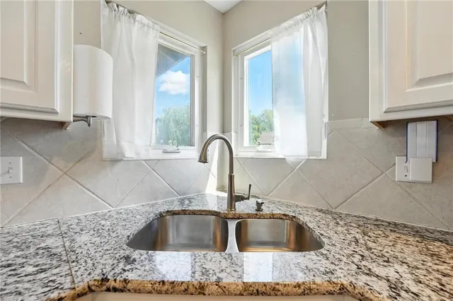 $395,000 | 8002 Northeast 111th Terrace, Kansas City, MO 64157