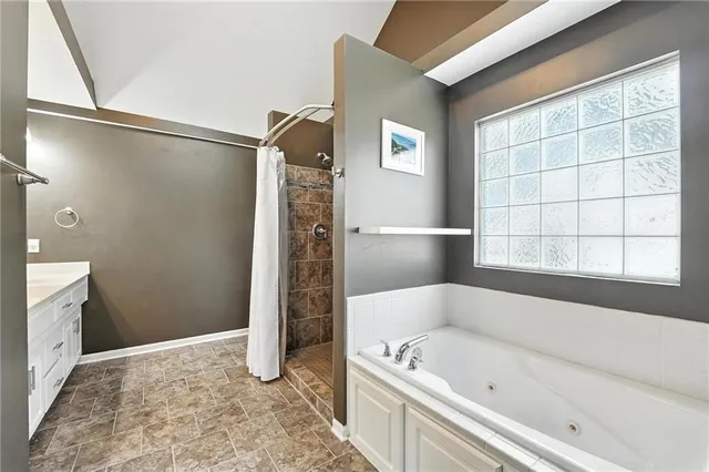 $395,000 | 8002 Northeast 111th Terrace, Kansas City, MO 64157