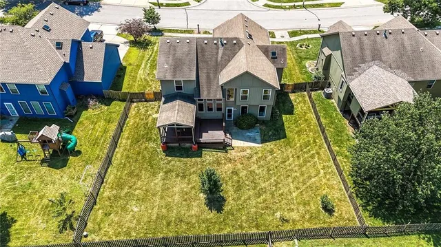 $395,000 | 8002 Northeast 111th Terrace, Kansas City, MO 64157