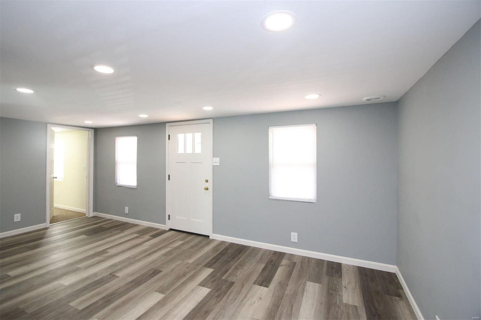 1313 12th Street Cottage Hills, IL 62018 - Photo 12 of 14