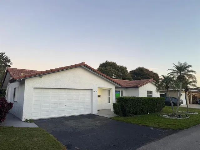 $480,000 | 7610 Northwest 66th Terrace, Tamarac, FL 33321