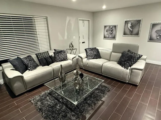 $480,000 | 7610 Northwest 66th Terrace, Tamarac, FL 33321