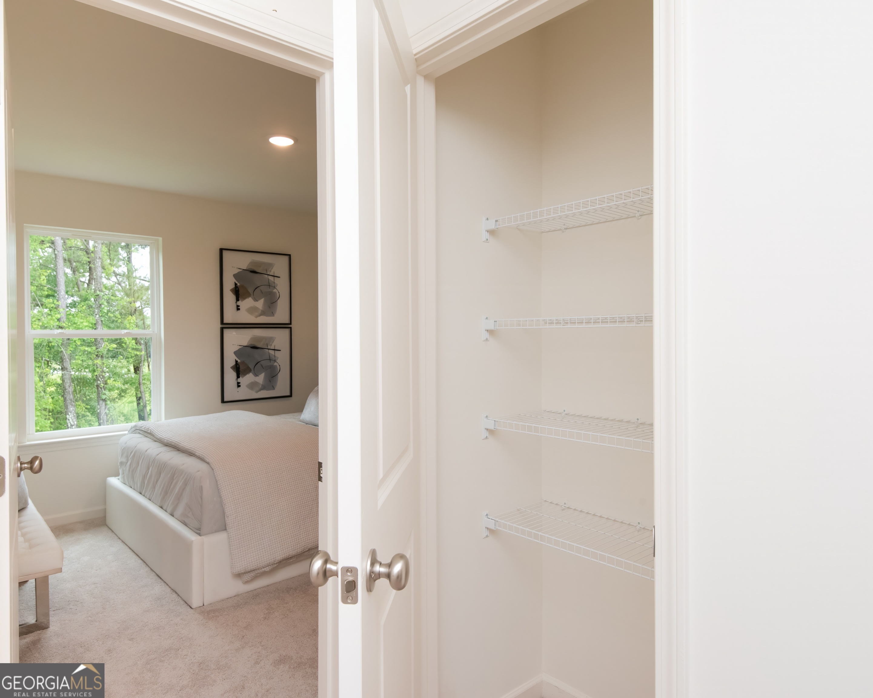 2553 Riverside Court Northeast Conyers, GA 30013 - Photo 26 of 40 a living room with furniture and a window