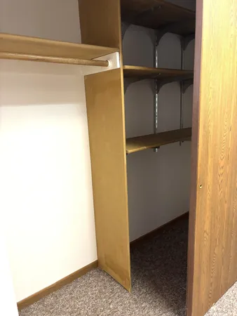 $861 | 109 North 4th Avenue, Unit 5, Parkers Prairie, MN 56361