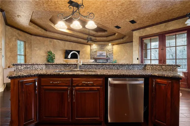 $355,000 | 101 J D'S Point, Boyce, LA 71409