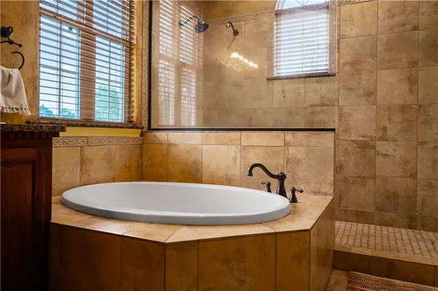 $355,000 | 101 J D'S Point, Boyce, LA 71409