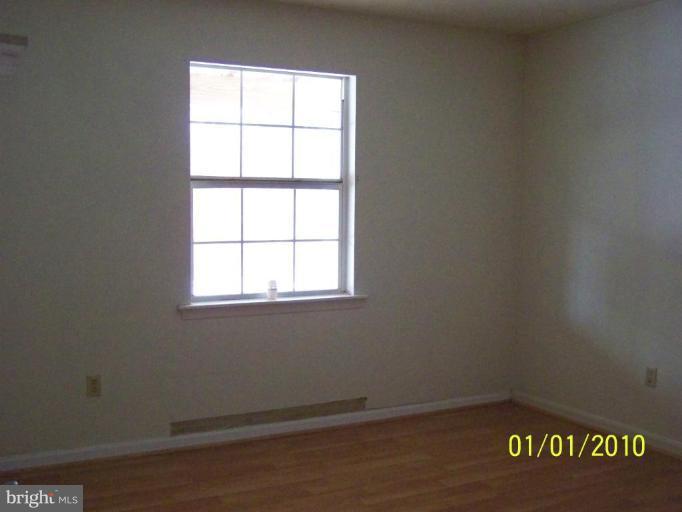 17377 Waterloo Road Amissville, VA 20106 - Photo 5 of 9 Master Bedroom