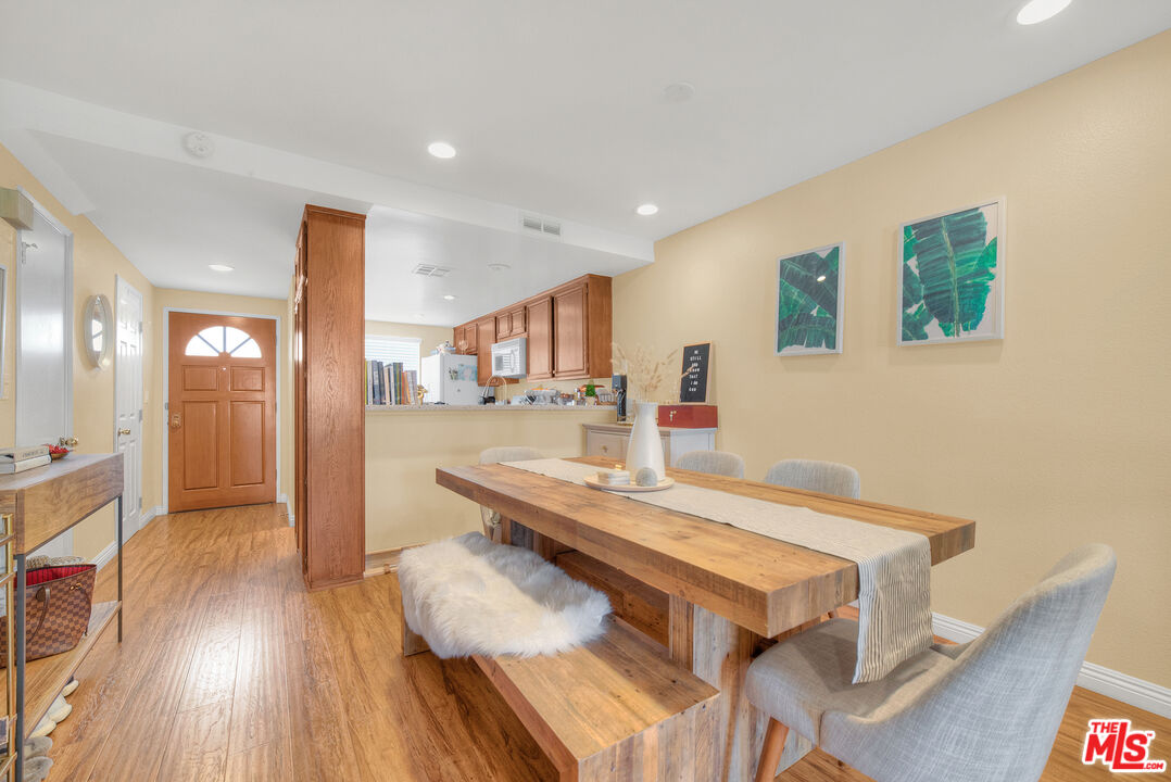 5624 Las Virgenes Road, Unit 19 Calabasas, CA 91302 - Photo 5 of 25