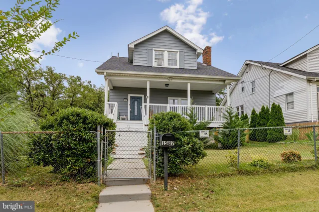 $468,000 | 1527 Beaver Heights Lane, Capitol Heights, MD 20743