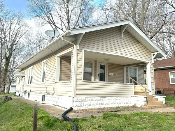 $82,000 | 1308 Maple Street, Murphysboro, IL 62966
