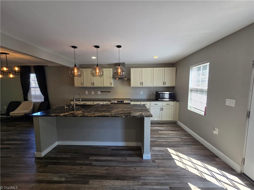 503 Lowdermilk Street Greensboro, NC 27401 - Photo 7 of 23