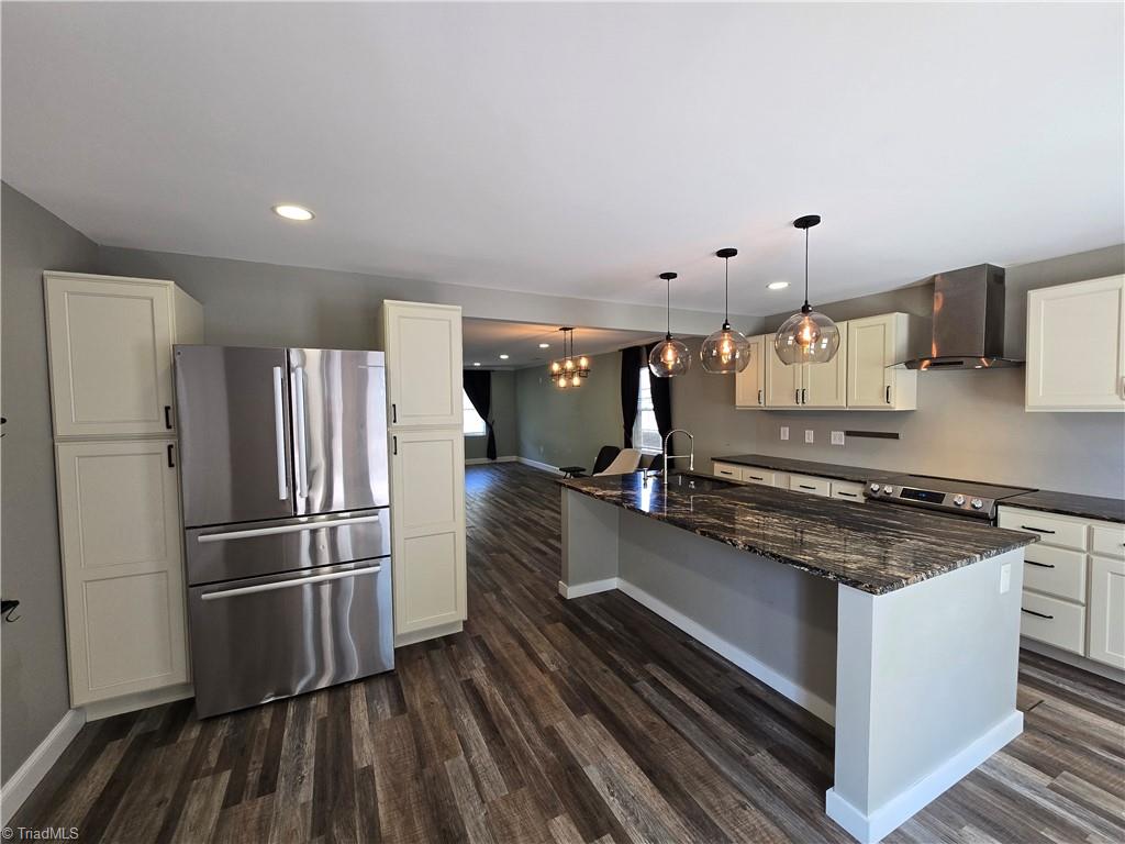 503 Lowdermilk Street Greensboro, NC 27401 - Photo 8 of 23