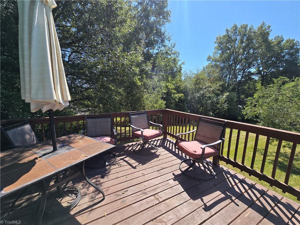 503 Lowdermilk Street Greensboro, NC 27401 - Photo 10 of 23