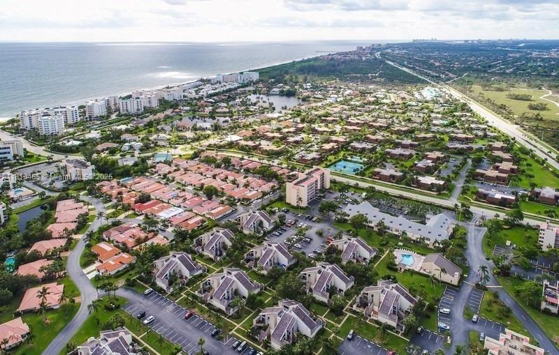 1605 Highway 1, Unit 10H Jupiter, FL 33477 - Photo 2 of 31 a view of a city