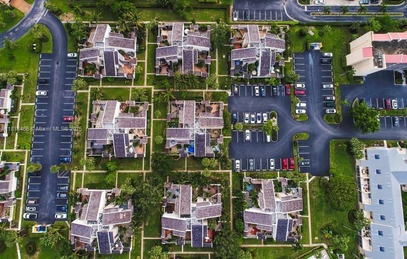 1605 Highway 1, Unit 10H Jupiter, FL 33477 - Photo 24 of 31 an aerial view of multiple houses