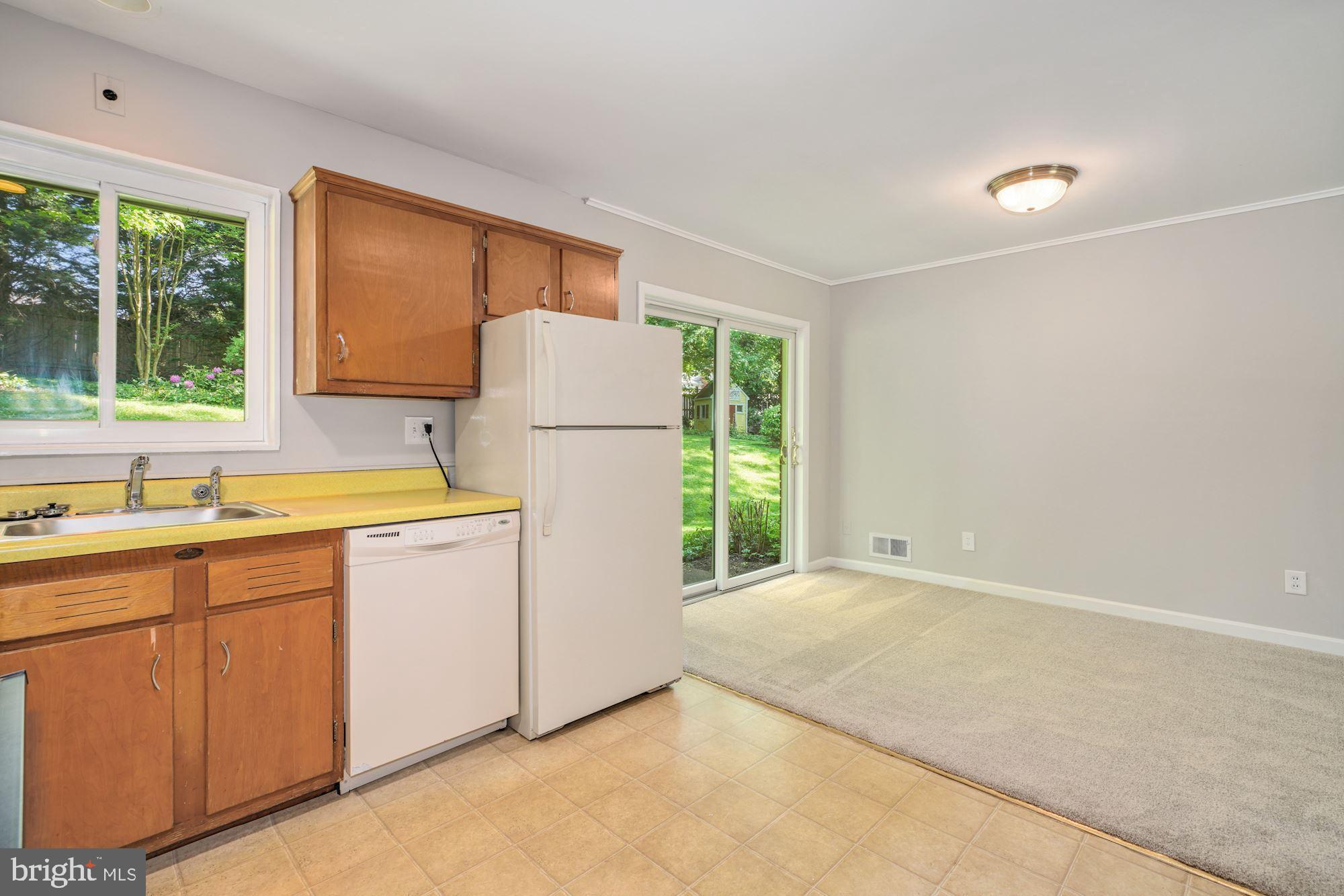 7601 Cosgrove Place Springfield, VA 22151 - Photo 10 of 27 Gallery Image 10
