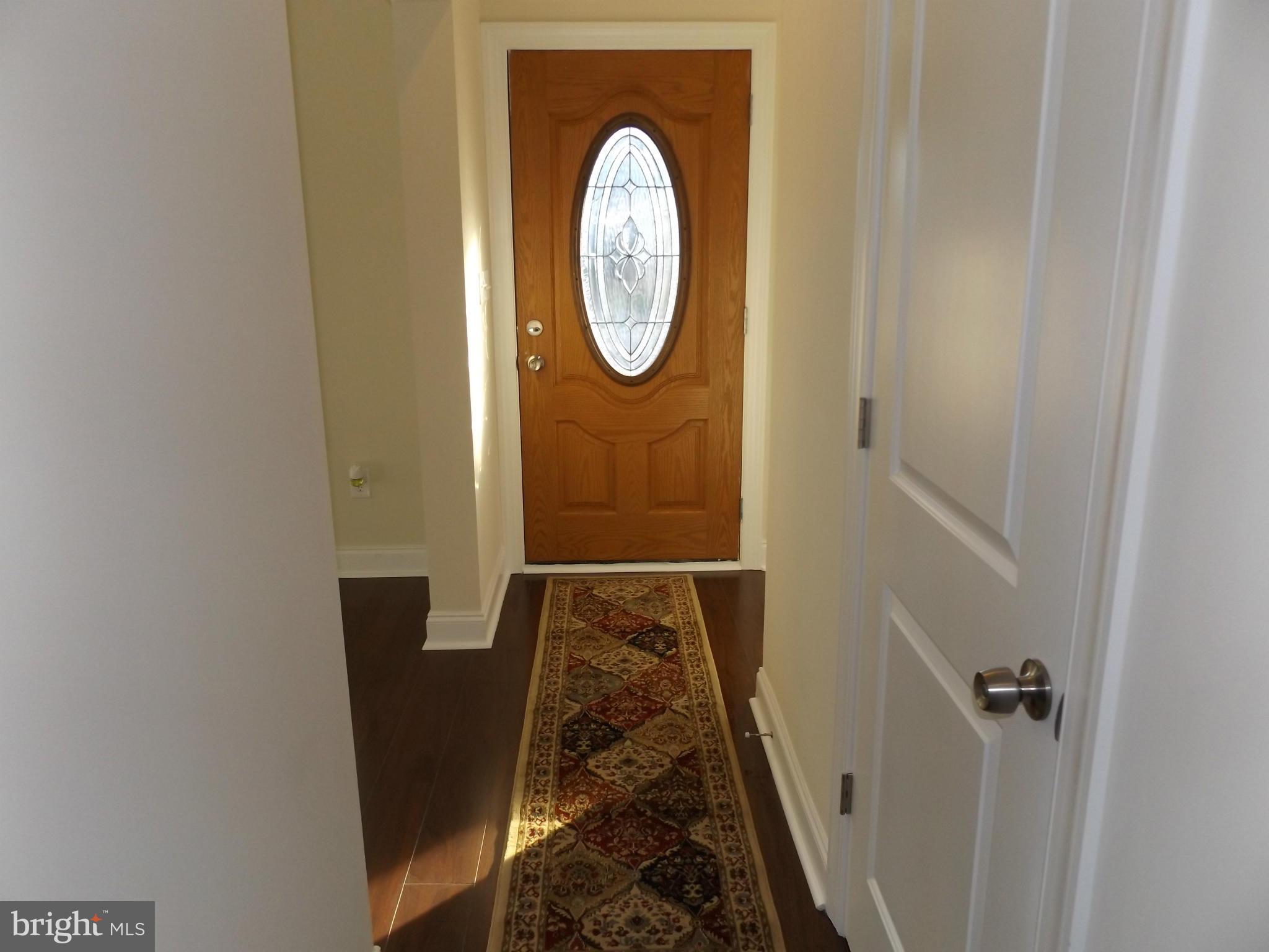 354 Poplar Road Essex, MD 21221 - Photo 3 of 28 Interior (General)
