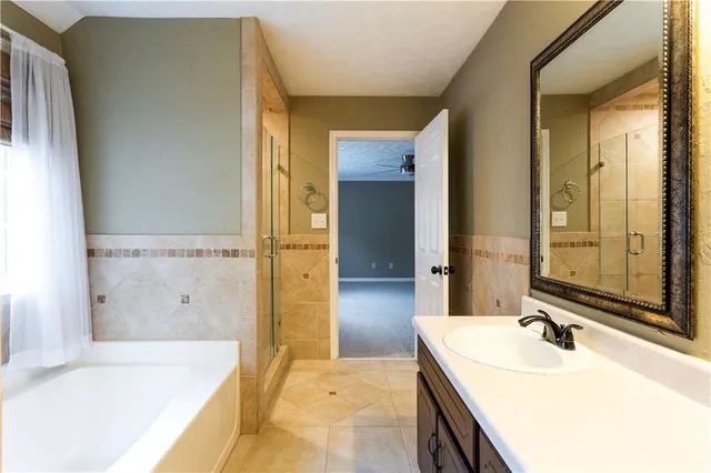 $474,900 | 184 Wildflower Drive, Social Circle, GA 30025