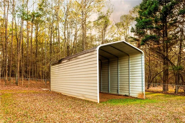 $474,900 | 184 Wildflower Drive, Social Circle, GA 30025