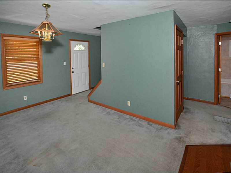 1032 Universal Road Penn Hills, PA 15235 - Photo 11 of 20 Dining Room.