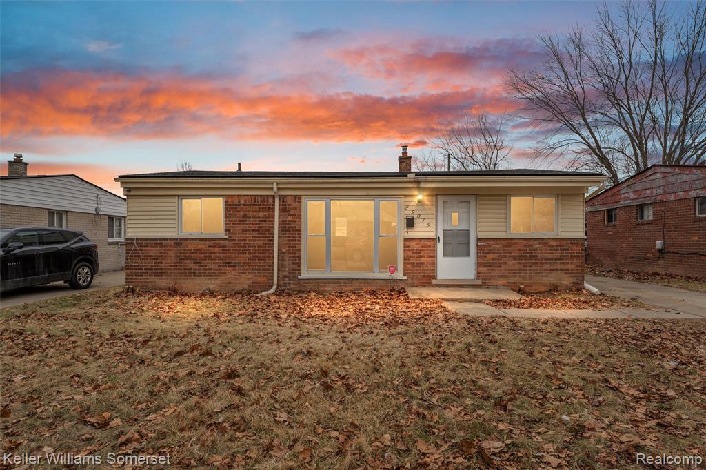 29015 York Street Inkster, MI 48141 - Photo 1 of 25