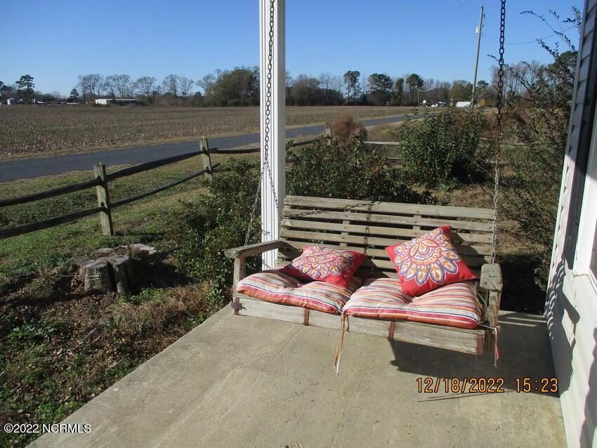 233 Ransom Road Clinton, NC 28328 - Photo 2 of 13 IMG_2887