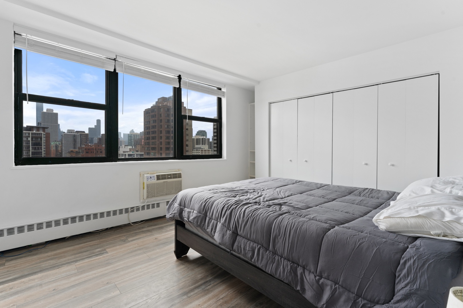 1445 North State Parkway, Unit 1904 Chicago, IL 60610 - Photo 13 of 36